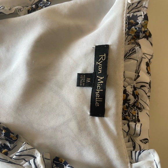 Shirred waisted dress with ruffled hem - Picture 5 of 6